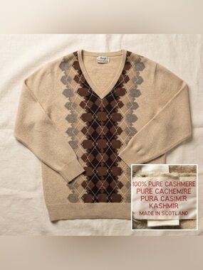 Vintage Pringle of Scotland 100% Cashmere Argyle V-Neck Sweater Size 38 Tan Brow
